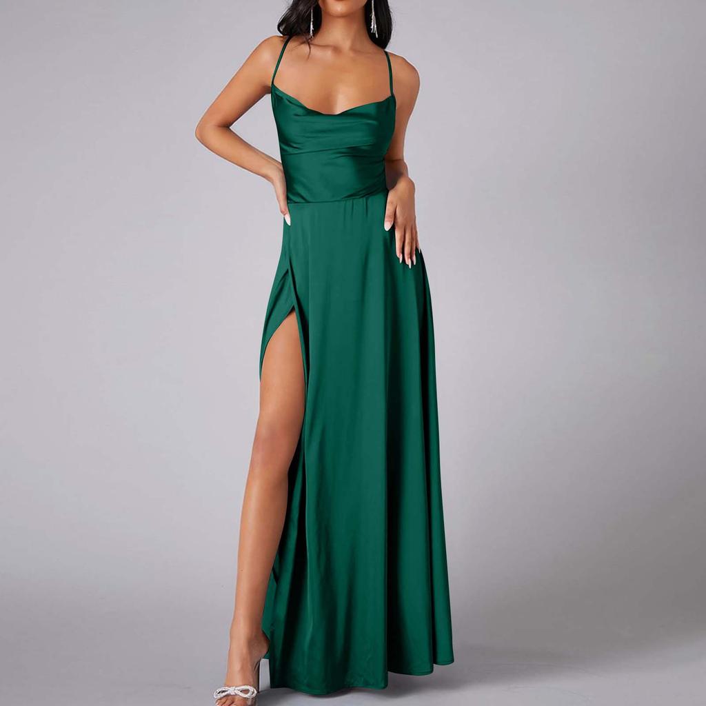 Женское летнее длинное атласное платье с открытой спиной и воротником-хомутиком на бретельках