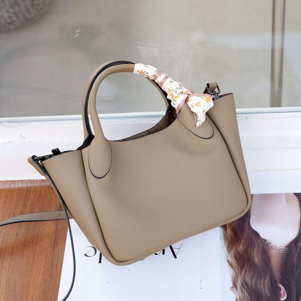 Cowhide Women's Bags Single Shoulder Women's Bags Niche Fashion Practical Bucket Bags Portable Soft Leather Shoulder Bags