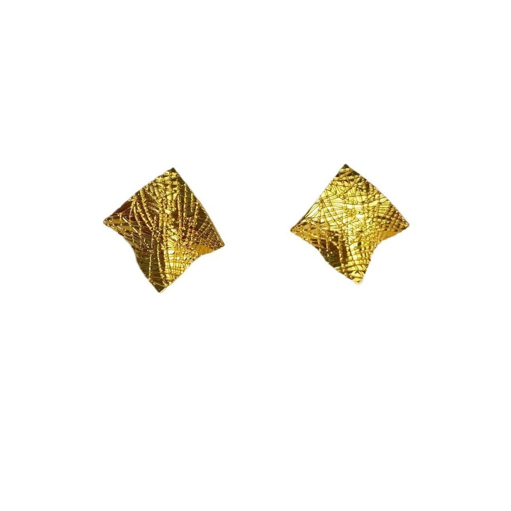 European and American geometric square irregular rhombus earrings, new personal cold wind high-end stud earrings, silver needles