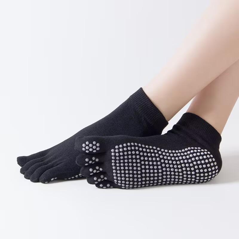 Women's Non-Slip Breathable Split Toe Yoga & Dance Five-Finger Socks