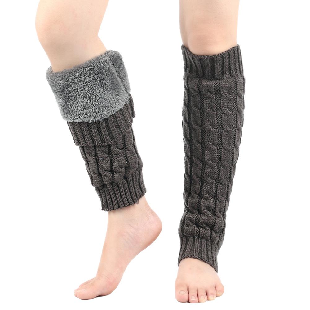 A Pair of Plush Sock Covers for Warm and Thick Leg Protection, Outdoor Cold Proof Foot and Leg Protection Covers