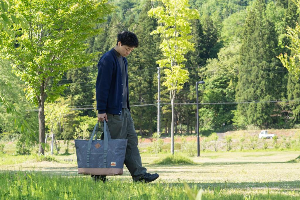 Сумка-холодильник Captain Stag Мягкая сумка-холодильник Сумка-тоут-холодильник Размер L с петлей для ремня Стареющий серый x Коричневый Кемпинг (КАПИТАН ОЛЕНЬ) UE-639