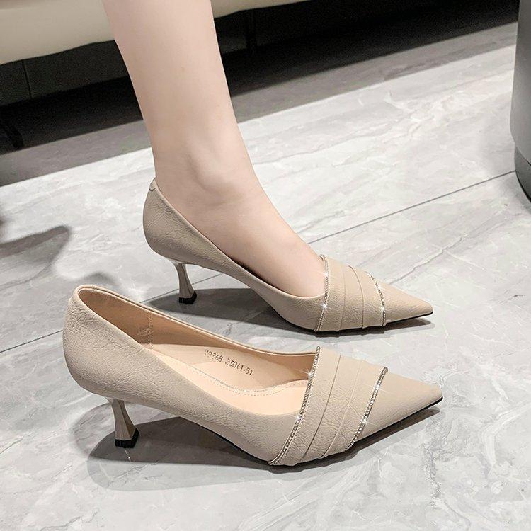 Pointed High Heels Women's 2023 New Water Diamond Women's Shoes Design Sense Work Shoes Medium Heel Slim Heel Small Fragrant Single Shoes