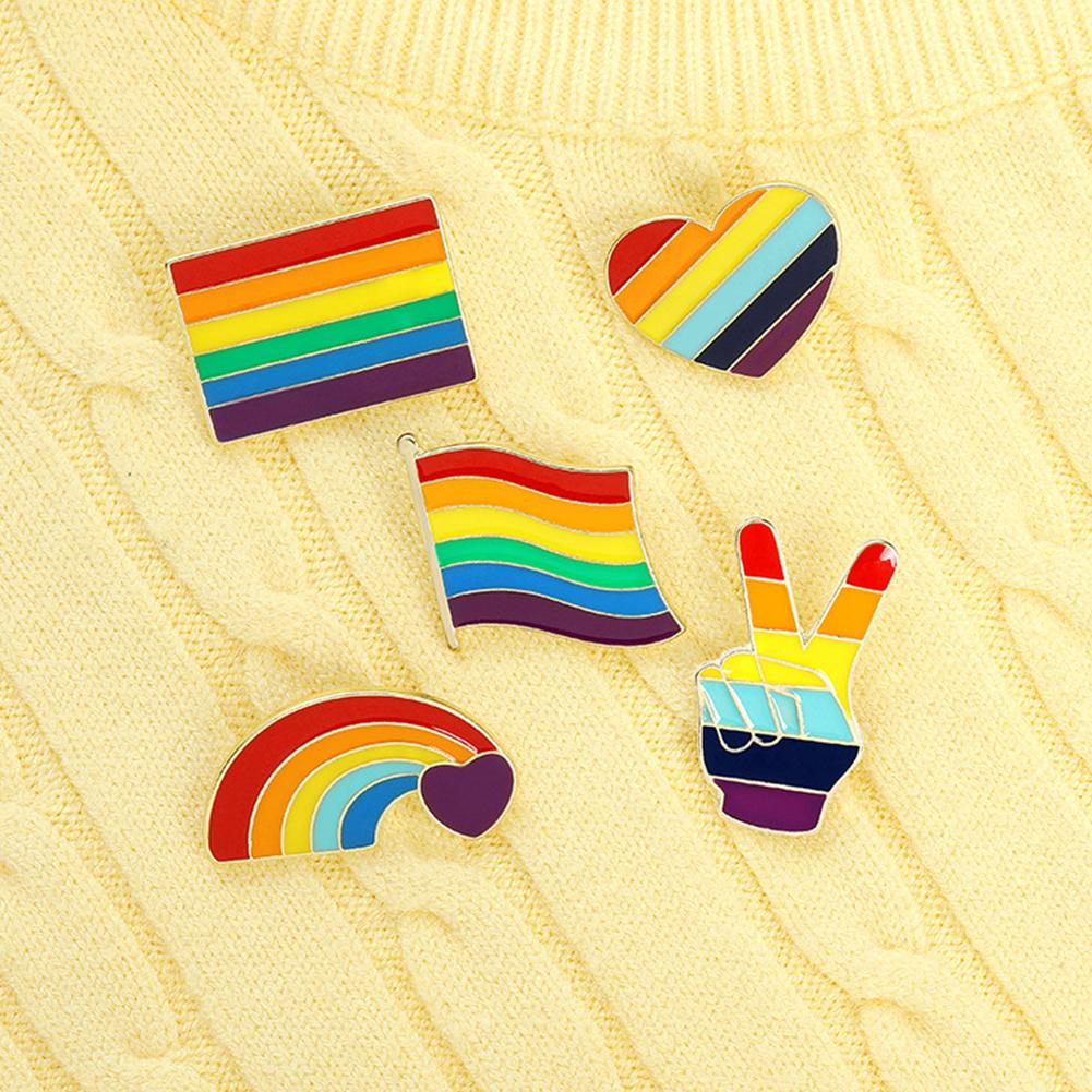 50pcs Gay Pride Rainbow Brooch Creative Victory Heart-shaped Cute Lapel Pin Decorations For Clothes Bags Hats