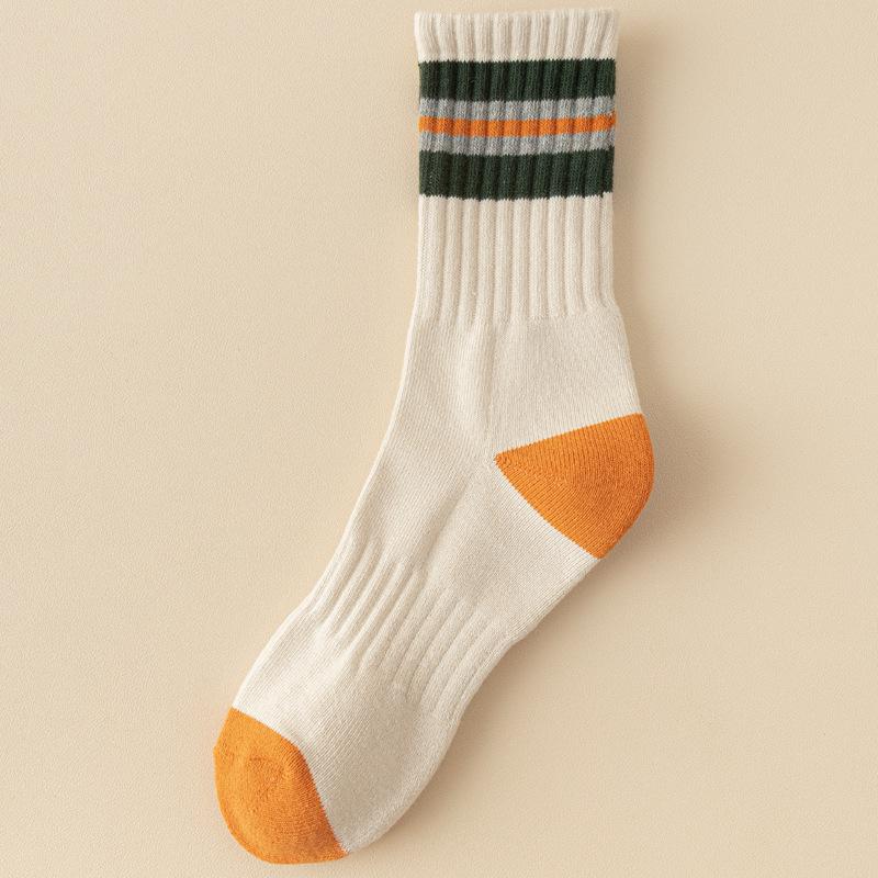 Men's Thick Warm Winter High-Top Mid-Tube Sports Socks