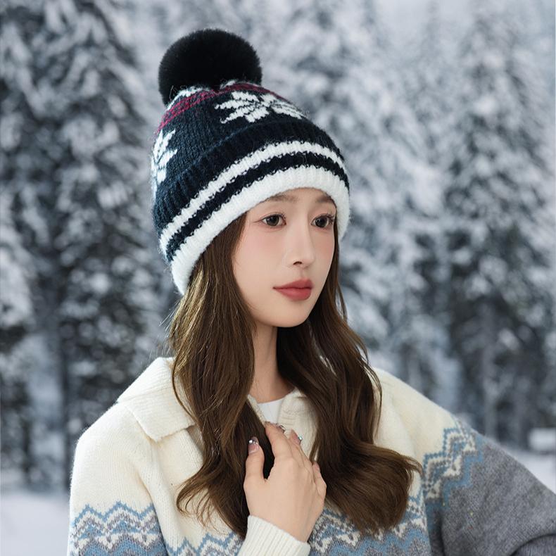 Женская осенне-зимняя рождественская шапка с помпоном и снежинкой, теплая вязаная шерстяная шапка, ветрозащитная шапка-пуловер