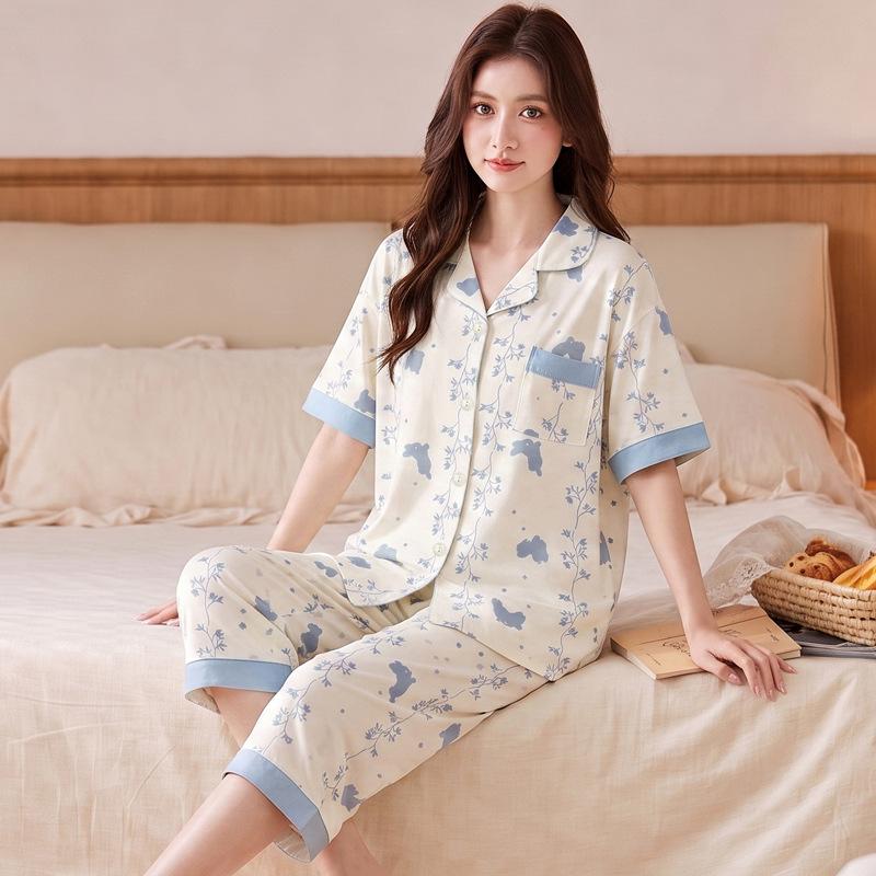 Middle-aged mother shows young pajamas women's summer new short-sleeved cropped pants loungewear imitation cotton casual suit