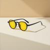 European and American style men's and women's Y2K fashionable sunglasses are trendy and versatile. They provide shade, sun prote