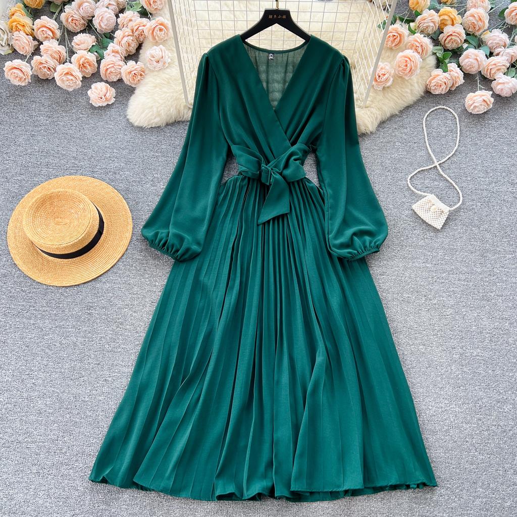 Autumn Women Vintage Pleated Midi Dress Elegant V-Neck Puff Long Sleeve High Waist A-Line Red Green Dresses