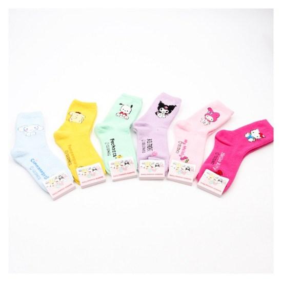 1 Bundle of Sanrio Characters Fluffy Warm Winter Sleeping Socks (2 Pairs), a Popular Character In Korea