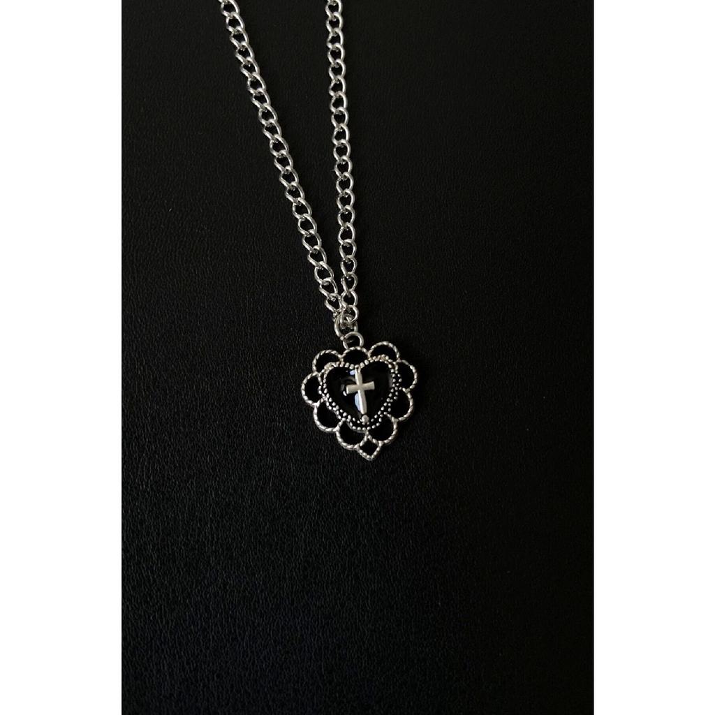 Gothic Punk Y2k Crusaded Patterned Heart Necklace