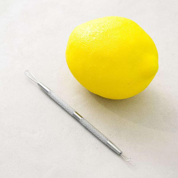 Stainless Steel Sebum Extruder