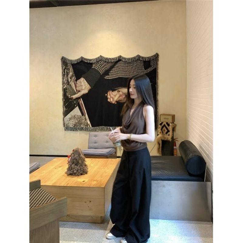 Kumikumi Design Sense Hanging Neck Swing Collar Pleat Vest Top Women Summer New Slimming Casual Pants Two-piece Set