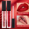 Матовая помада для губ Matte Lip Glaze не прилипает к чашкам и не выцветает.