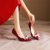 Fashion Sexy Red Velvet Wedding Shoes for Women 2024 Luxury Pearl Bowknot Pointed Toe Pumps Woman Stiletto High Heels Dress Shoes