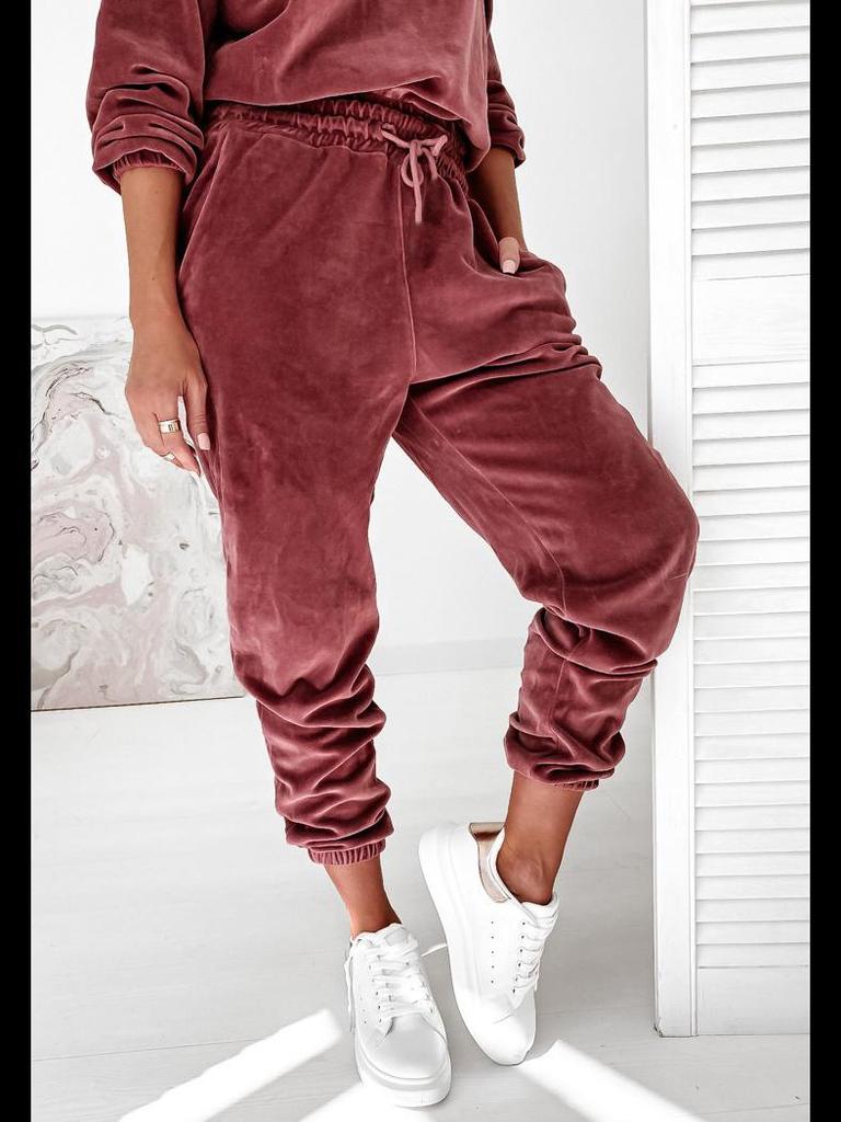 Женский однотонный повседневный костюм из золотистого бархата с капюшоном - Осень/Зима 2021