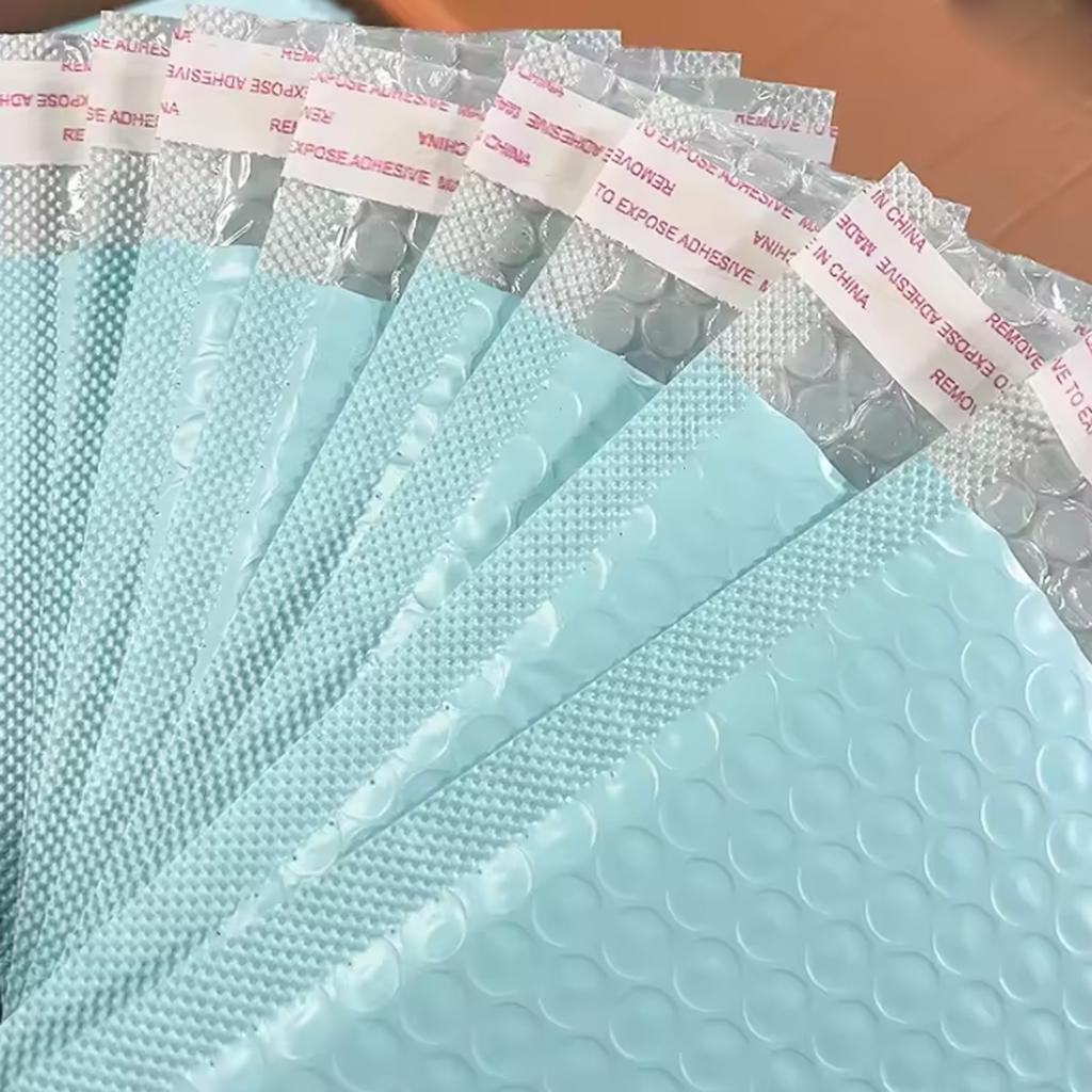 Разноцветная доставка Упаковка Упаковочные материалы для малого бизнеса Конверты Посылки для отправки Пузырчатый конверт Упаковочный пакет