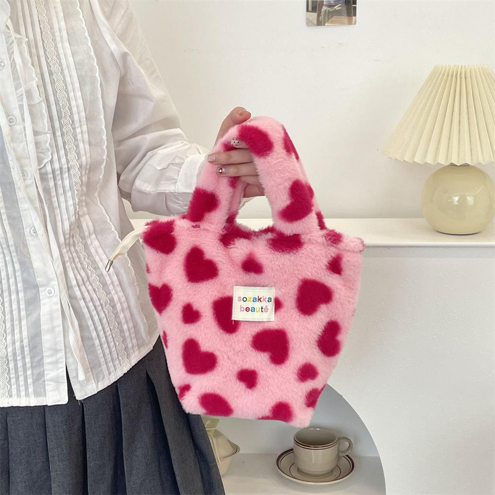 Winter fashion plush women's bags, new cute polka dot handbags, commuting handbags to work