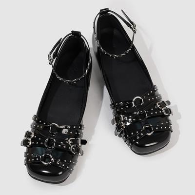 Мода Мода Металлические заклепки Пряжка Туфли Мэри Джейн Женские Панк Стиль Дизайнерская Обувь Высокое Качество Патентная Кожа На щиколотке Шнуровка Балетки