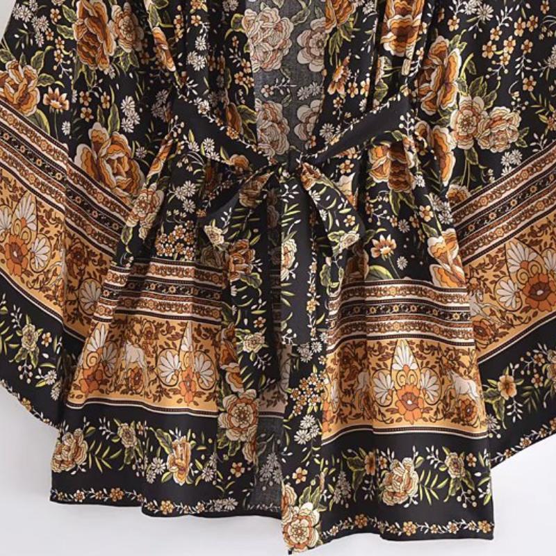 Женская повседневная домашняя одежда в пляжном стиле для отдыха, летняя мода с ретро-принтом, высококачественная легкая роскошная свободная куртка-кимоно