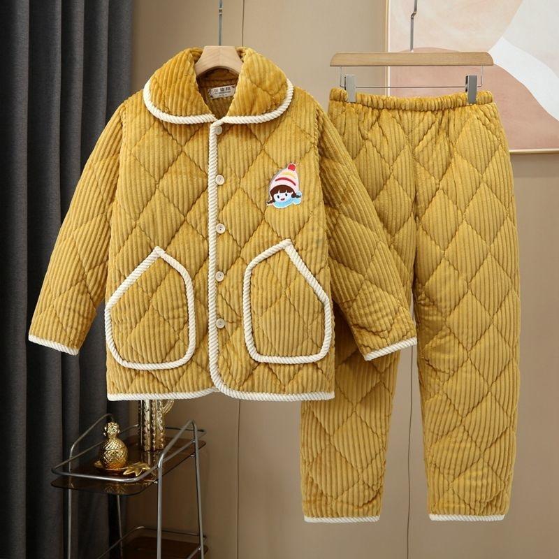 Утепленная пижама женская зимняя трехслойная коралловый флис с хлопковой подкладкой можно носить на улице, плюс милый комплект для дома