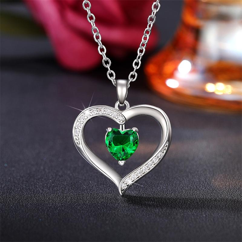 Huitan Green Heart Cubic Zirconia Love Necklace for Women Wedding Anniversary Party Elegant Female Necklaces Statement Jewelry