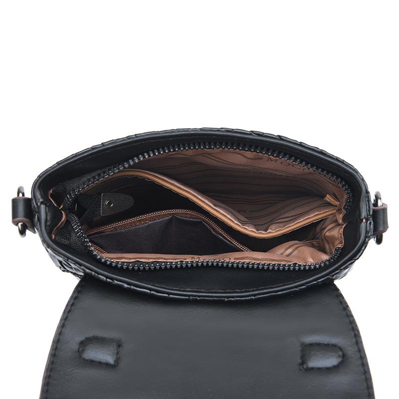 2025 New Woven Mobile Phone Bag Fashionable and Lightweight Mini Versatile Portable Shoulder Messenger Bag