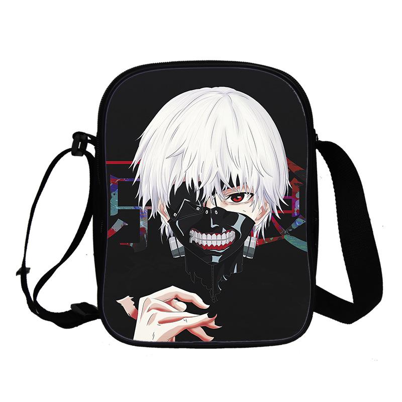 Сумка-мессенджер для подростков Tokyo Ghoul, выполненная методом 3D-печати в полноцветном режиме, с двумя плечевыми лямками.