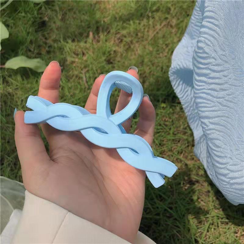 Заколка для волос Macaron Pastel Shark - Niche Twist Bath Hairpin для женщин