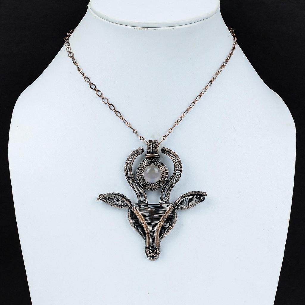 Кулон из розового кварца, медная проволока, кулон, кулон с драгоценным камнем, ювелирные изделия для лица коровы, кулон ручной работы, подарок для него, уникальные медные дизайнерские украшения