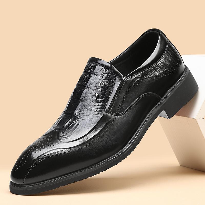 Новые дизайнерские мужские туфли из натуральной кожи, трендовые люксовые брендовые деловые туфли с острым носком, повседневные туфли, кожаные мужские мокасины