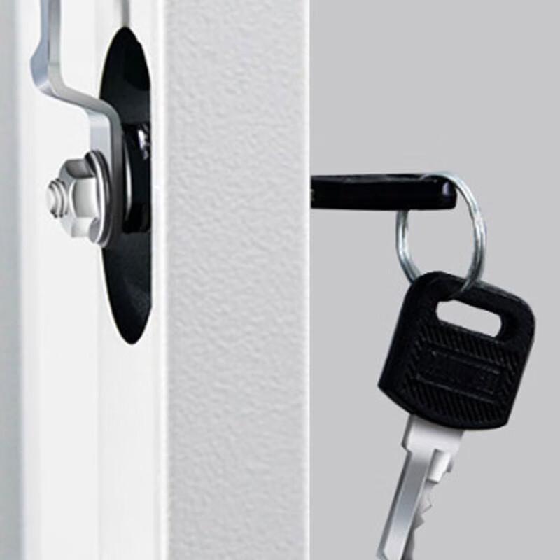 Snowfield Warrior Metal Storage Locker with Lock