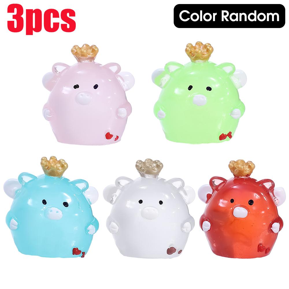 Luminous Cute Crown Pig Decoration Car Dashboard Resin Ornaments Mini Pig Night Fluorescence Decor Auto Interior Accessories