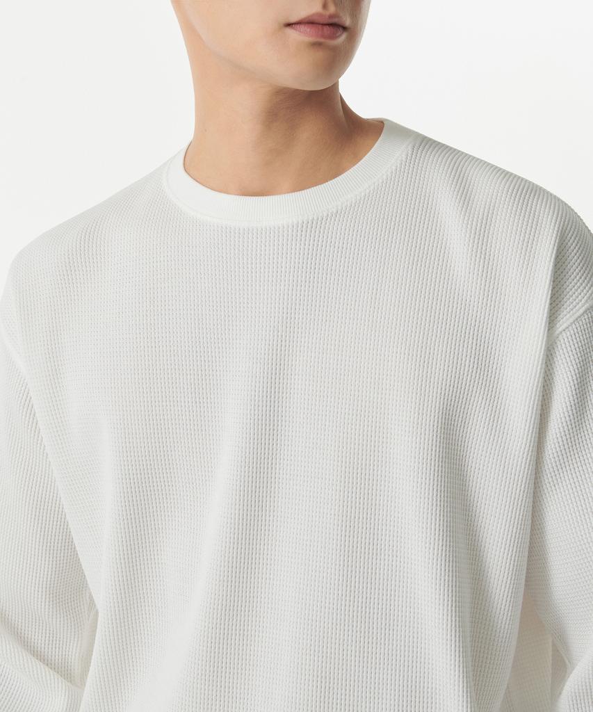 MUSINSA STANDARD Waffle Relaxed Crew Neck Long Sleeve T-Shirt [Ivory]