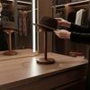 Винтажная подставка для демонстрации шляп Устойчивое основание Съемная деревянная стойка Легко собирается Деревенская кепка