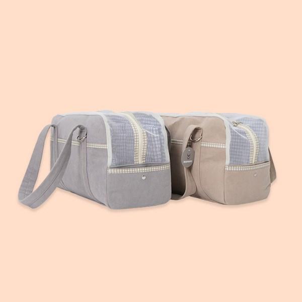 Gaegwacheonseon Pet SumsumR Dog Carrying Bag, Korean Pet Shampoo