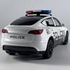 1:24 Модель Y Полицейская Сплавная Литая Модель Автомобиля Звук и Свет Оттяжка Высокая Симуляция Украшение Внутреннее Настольное Украшение Хобби Мальчик