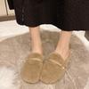 New Fashion Fur Shoes Ladies Slippers Low Cover Toe Platform Flock Luxury Slides Slippers Women Plush Flats Designer Soft Basic