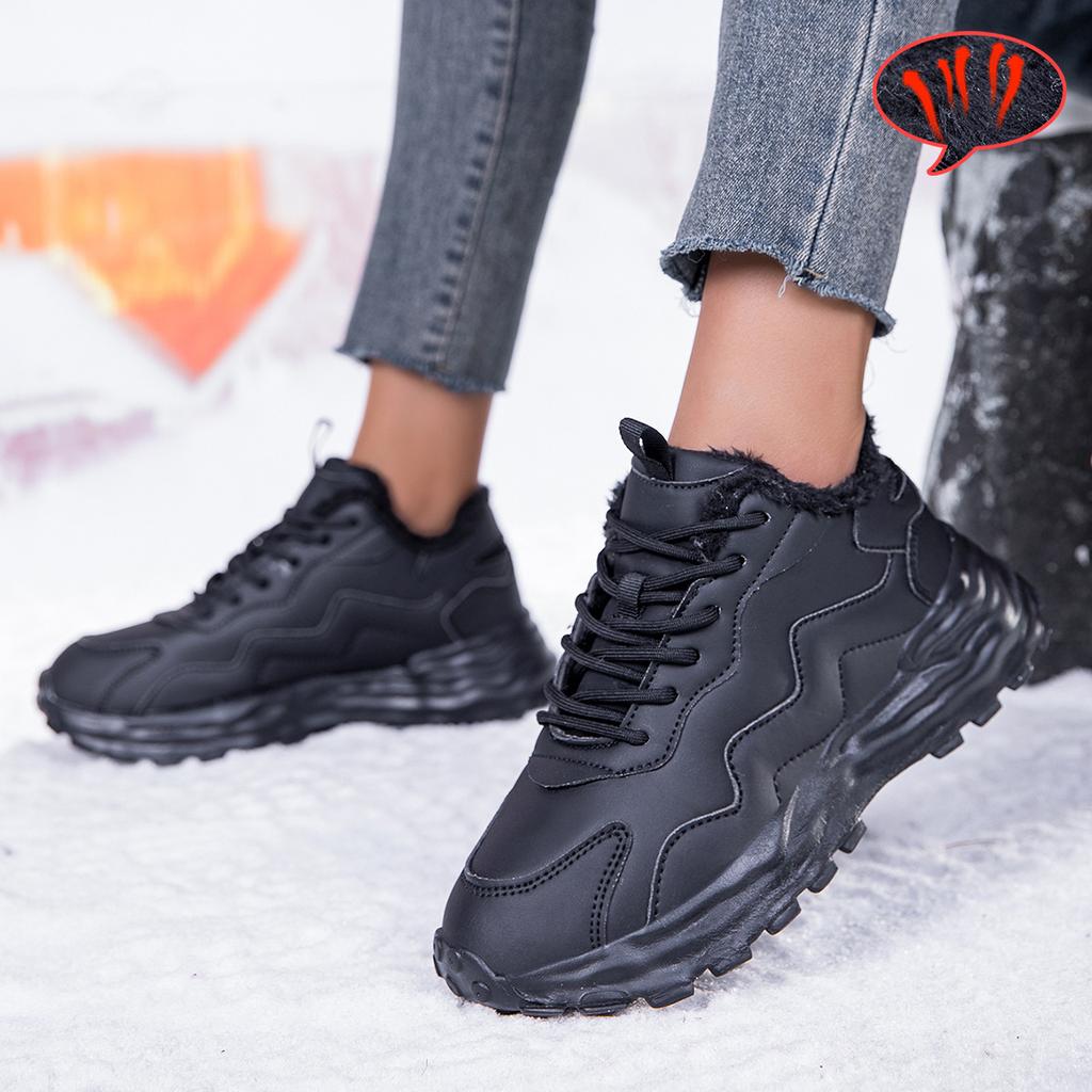 New Autumn and Winter Black Dad Shoes Women's Platform Fashion Versatile Height Increase Velvet Show Feet Small Casual Sports Shoes