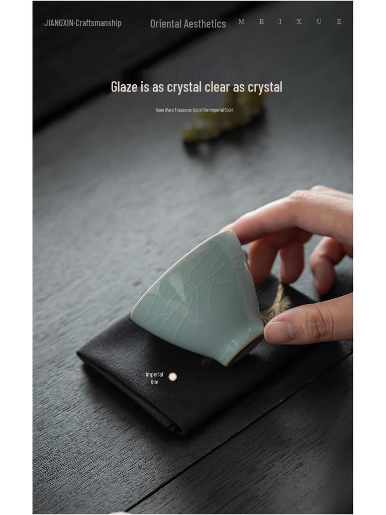 Роскошный керамический чайный сервиз: Подарочная коробка с разномастными чайными чашками и пиалами