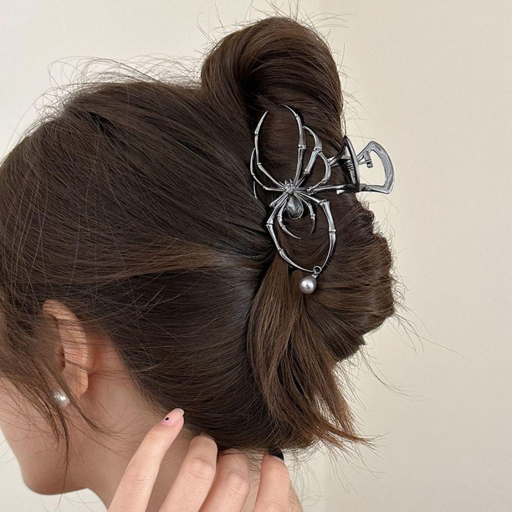 rhinestone Large Shark Clip Hollow Metal Hair Claw Punk Spider Hair Claw Girl