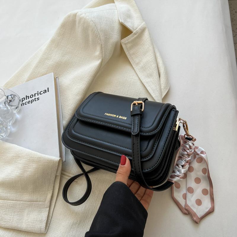 Fashionable Small Square Bag, Versatile Crossbody Bag, Women's Bag, Simple and Stylish Single-shoulder Bag