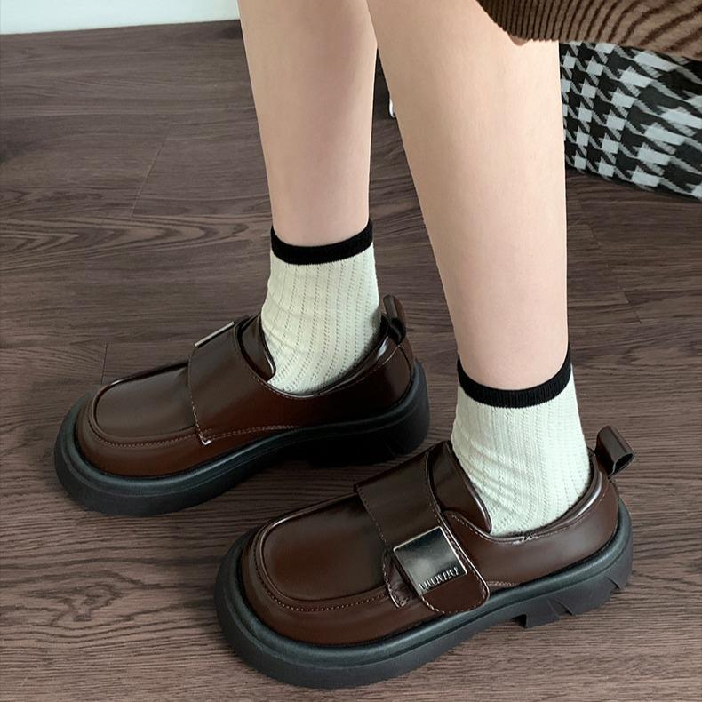 Black Round Head Retro British Style Platform Small Leather Shoes Women's Autumn and Winter 2025 New Thick Heel French Loafer Single Shoes