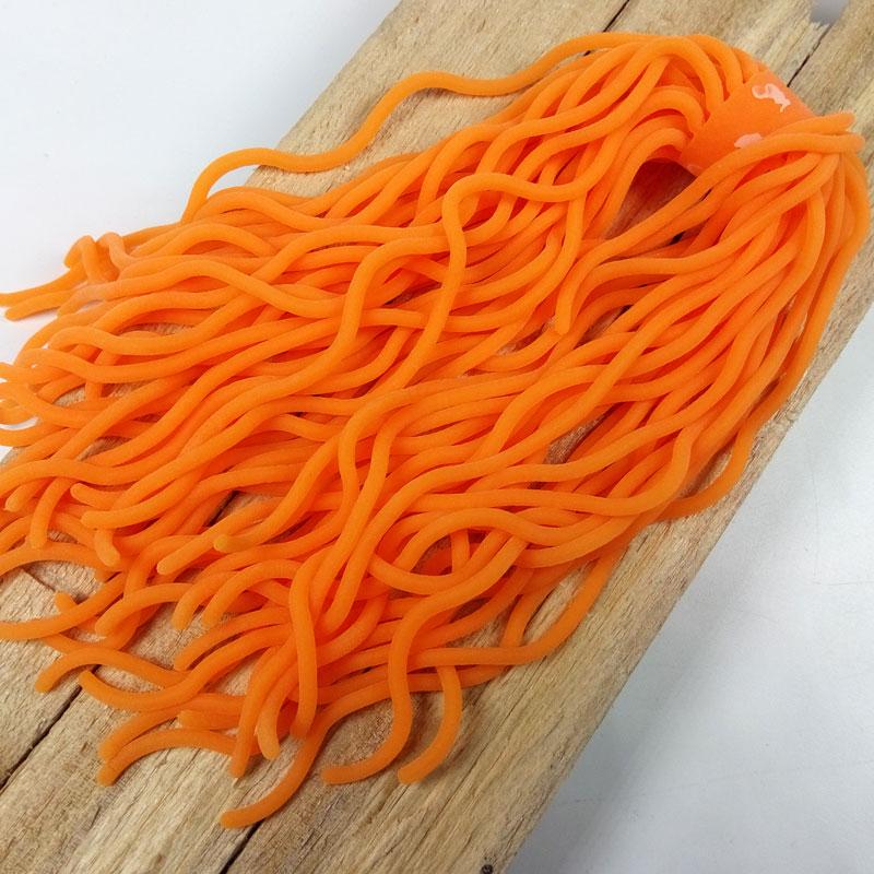 Рыболовная приманка в виде силиконовых червей