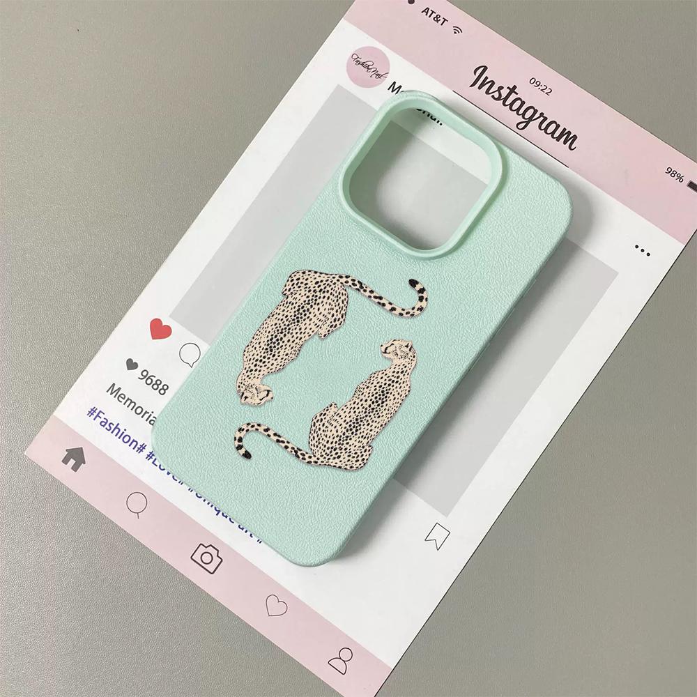 Чехол для телефона 'Гепард в полоску' Подходит для IPhone 17 Pro Max Air 16 15 Plus 14 13 12 11 Чехол-обложка Funda Для IPhone 16 15 14 Plus