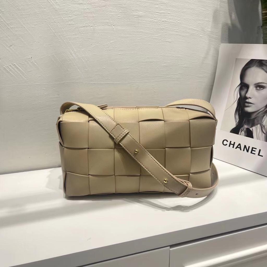 Вязаная сумка-подушка для женщин, новая сумка из натуральной кожи подмышкой, одно плечо, маленькая сумка через плечо, мягкая кожа, модная