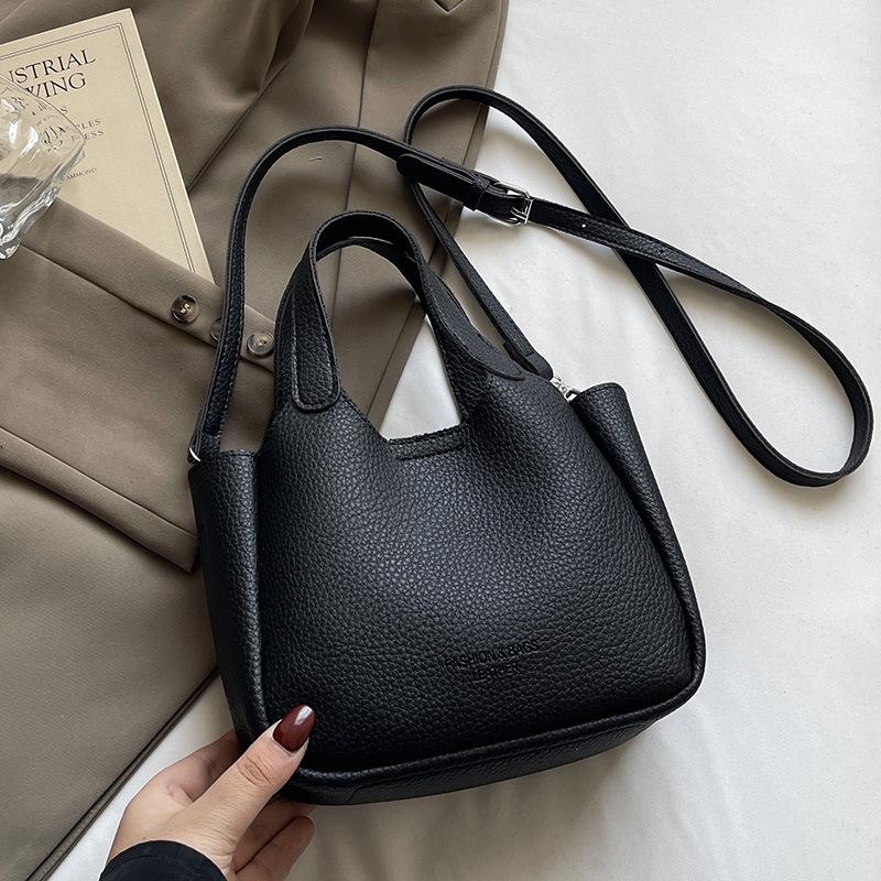 Trend Simple Casual High-end Lychee Pattern Portable Bucket Bag Niche Versatile Commute To Work Solid Color Messenger Bag