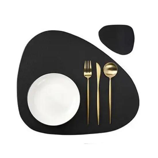 1/4/6 Sets Black Table Placemats and Coasters Oval Shaped Table Mats Pad Kitchen Accessories Place Mat for Indoor Outdoor