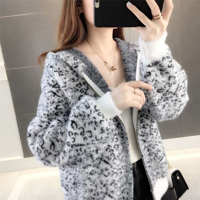 Женский новый осенне-зимний женский корейский свитер с леопардовым принтом, женский норковый бархатный жакет, вязаный кардиган, модный женский