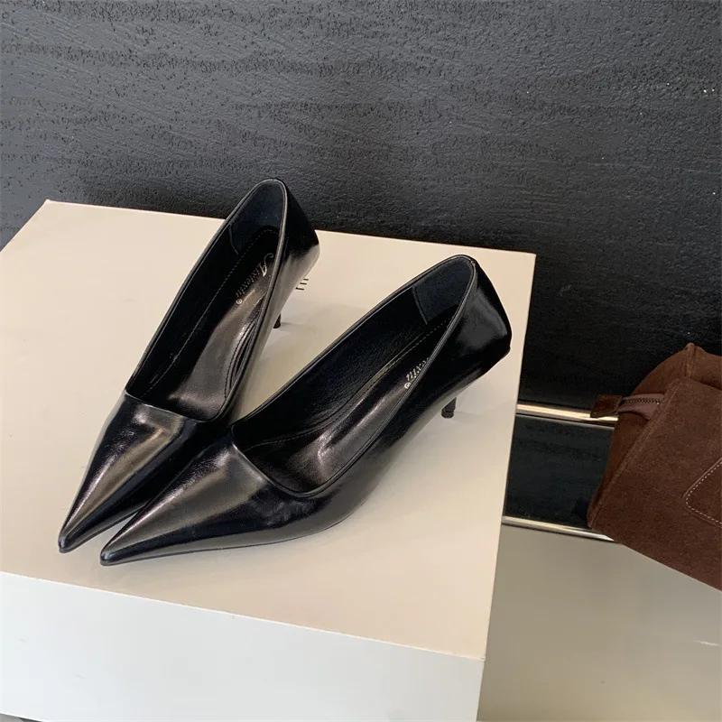 Fashion Black Pointed Toe Shallow Mouth Thin Mid Heels Shoes Women Pumps Temperament Slip On Office Work Party Luxury Shoes
